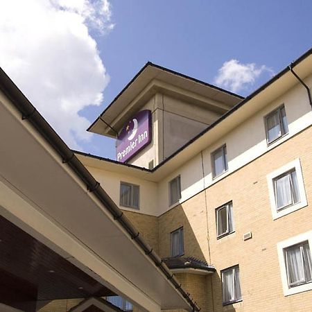 Premier Inn Newcastle City Centre Millennium Bridge Extérieur photo