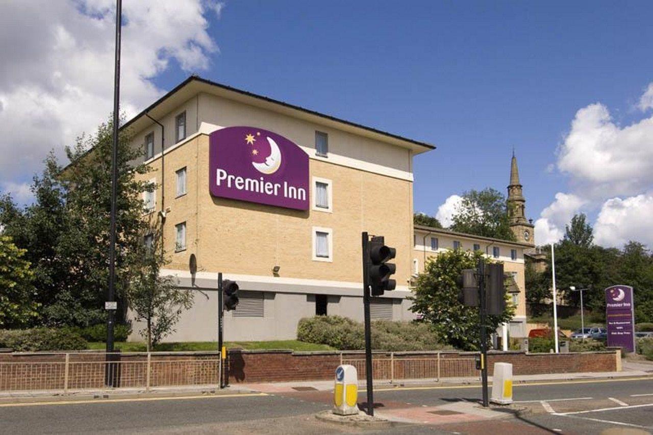 Premier Inn Newcastle City Centre Millennium Bridge Extérieur photo